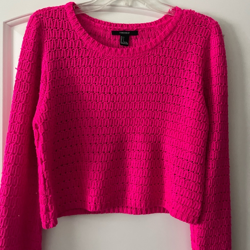Forever 21 long sleeve crop sweater in bright pink